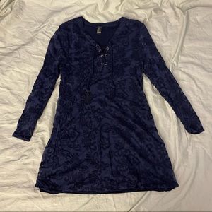 ⭐️ REDUCED SHIPPING! ⭐️ F21 See-Through Lace Long-Sleeve Dress